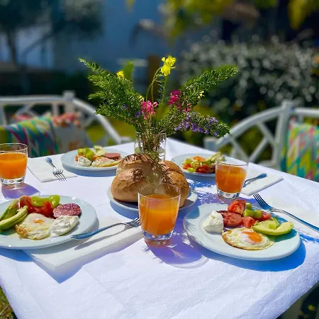Bed & Breakfast Rida Village Island