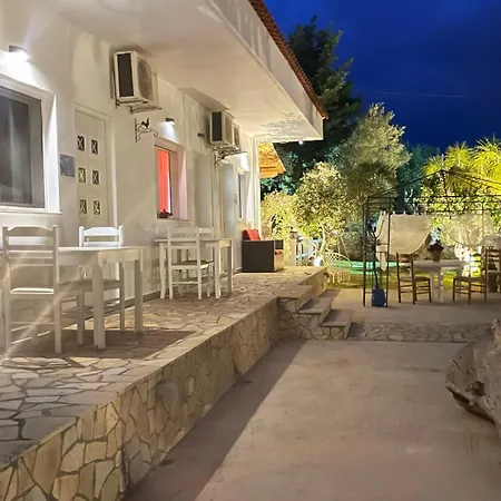 Bed & Breakfast Rida Village Island