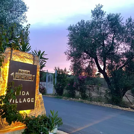 Alojamento de Acomodação e Pequeno-almoço Rida Village Island 3*