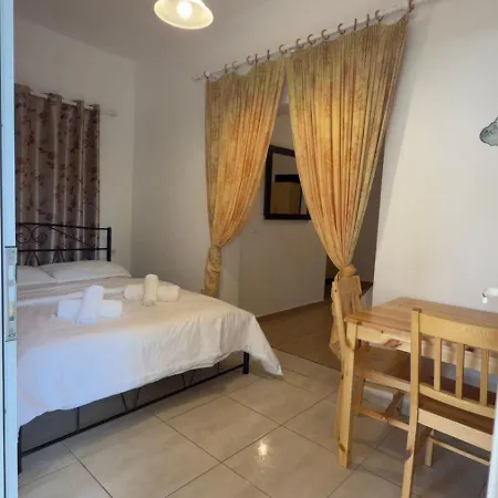 Bed & Breakfast Rida Village Island *