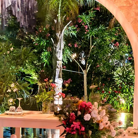 Bed & Breakfast Rida Village Island 4*
