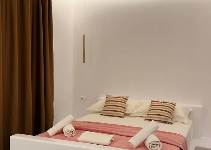Nocleg ze śniadaniem Rida Village Island 4*