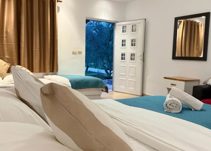 Rida Village Island 4* Ksamil