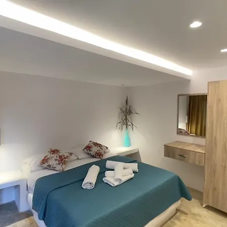 Rida Village Island