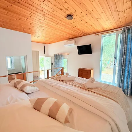 Rida Village Island 3*