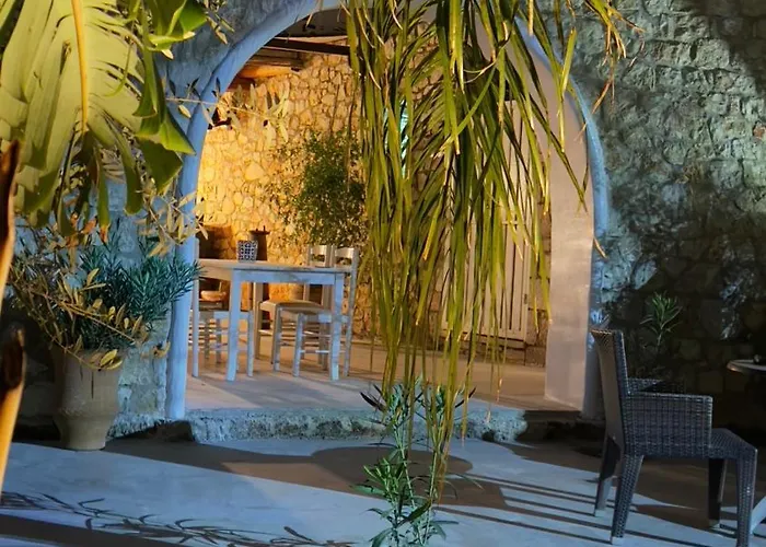 Rida Village Island 3* Ksamil